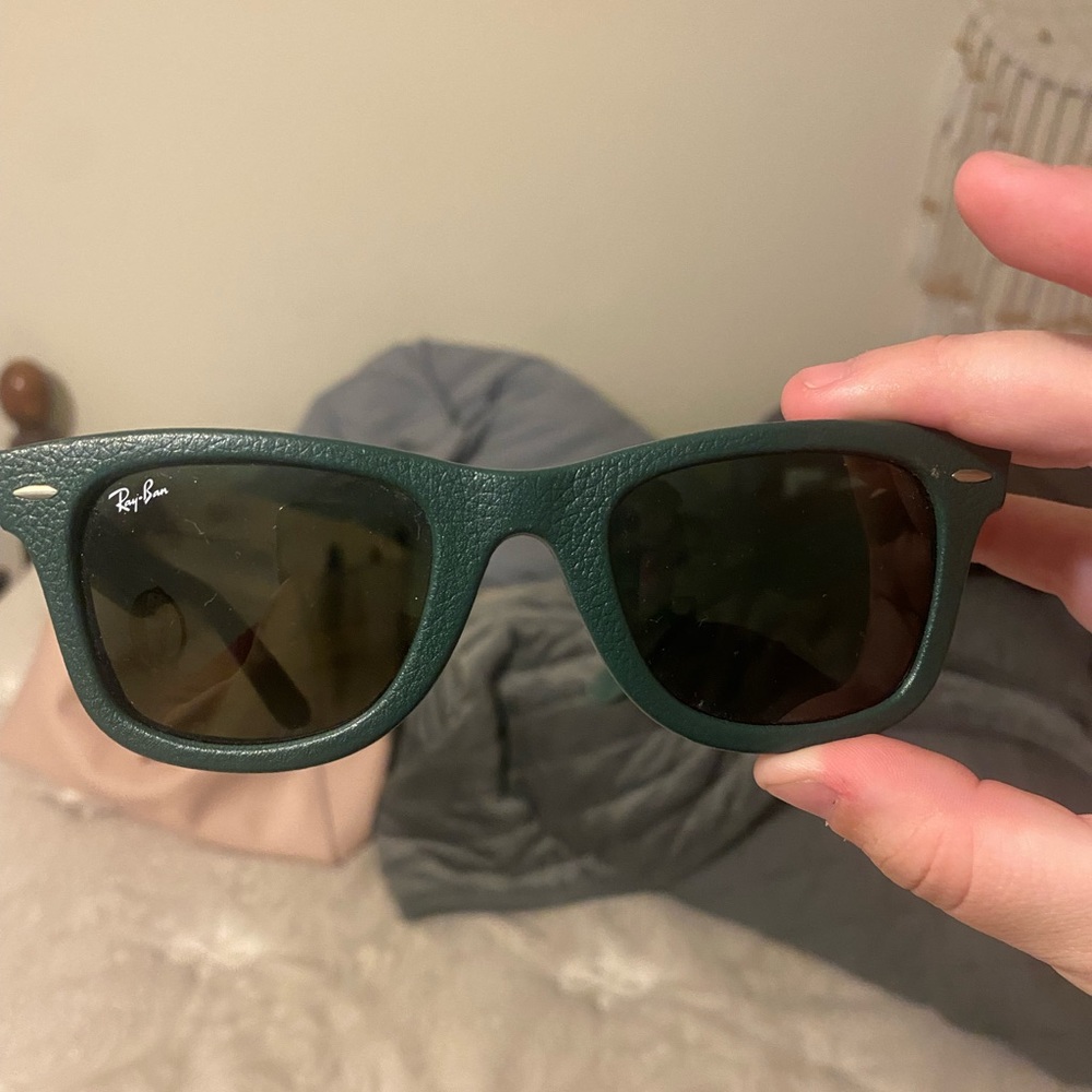 Ray ban sunglasses